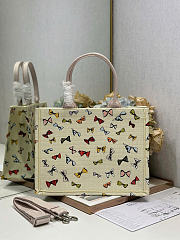 Dioriviera Medium Dior Book Tote with Strap Latte Multicolor Dior Bows Embroidery - 36x27.5x16.5cm - 5