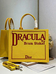 Large Dior Book Tote Yellow and Red Book Cover Embroidery - 42x35x18cm - 1