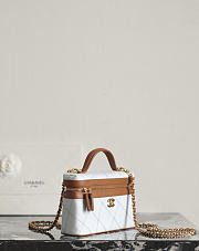 Chanel Vanity with Chain Denim Calfskin & Gold-Tone Metal Light Blue & Brown - 19.5x17x5cm - 2