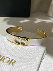 Dior 30 Montaigne Thin Bangle Gold-Finish Metal and White Lacquer  - 5