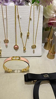 Dior 30 Montaigne Thin Bangle Gold-Finish Metal and Pink Lacquer - 6