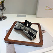 Christian Dior Embroidered Dior Bow Hair Clip Black and White Embroidery - 6