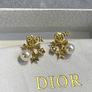 Dio(r)evolution Earrings Gold-Finish Metal, White Resin Pearls and Sparkling Crystals E1169DVORS_D301 - 1
