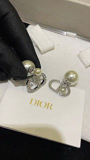 Dior Tribales Earrings Silver-Finish Metal with White Resin Pearls and Silver-Tone Crystals E3366WOMCY_D13S - 5
