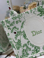 Small Dior Book Tote with Strap Green Multicolor Toile de Jouy Clover Embroidery and White Dior Médaillon - 26.5x22x14cm - 3