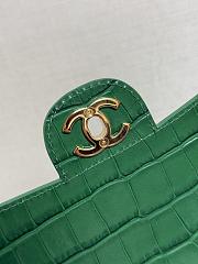 Chanel Mini Flap Bag With Top Handle Crocodile Embossed Calfskin & Gold-Tone Metal  Green AS6424 - 14.5x19.5x5cm - 2
