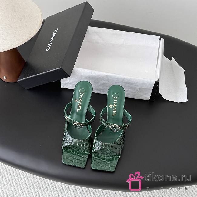 Chanel Mules Crocodile Embossed Patent Calfskin & Metal Dark Green G47293 90mm - 1