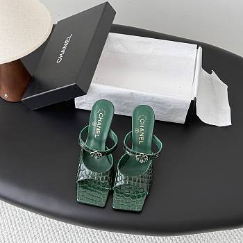Chanel Mules Crocodile Embossed Patent Calfskin & Metal Dark Green G47293 90mm