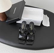 Chanel Mules Crocodile Embossed Patent Calfskin & Metal Black G47293 90mm - 1