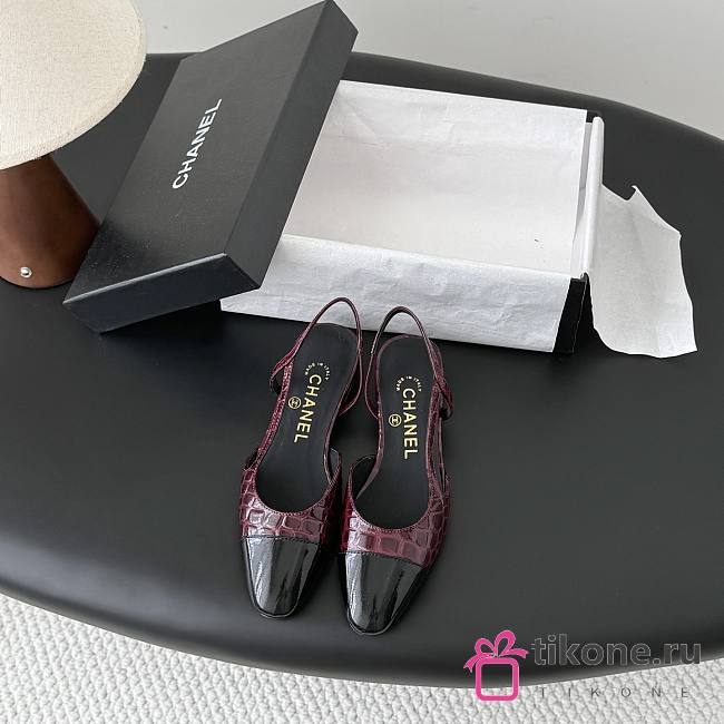Chanel Slingbacks Crocodile Embossed Patent Calfskin & Patent Calfskin Dark Burgundy & Black - 1