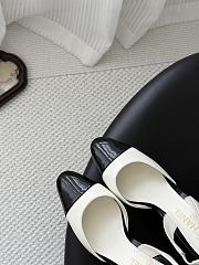 Chanel Slingbacks Lambskin & Patent Calfskin White & Black 85mm G47469 - 2