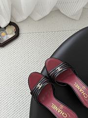 Chanel Mules Goatskin Black 60mm  - 4