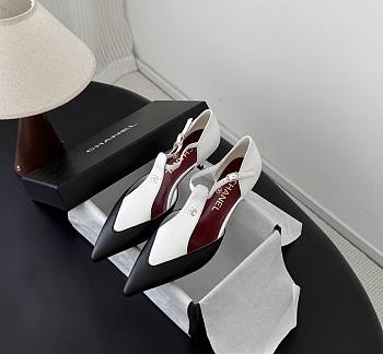 Chanel Mary Janes Lambskin White & Black 50mm G47202