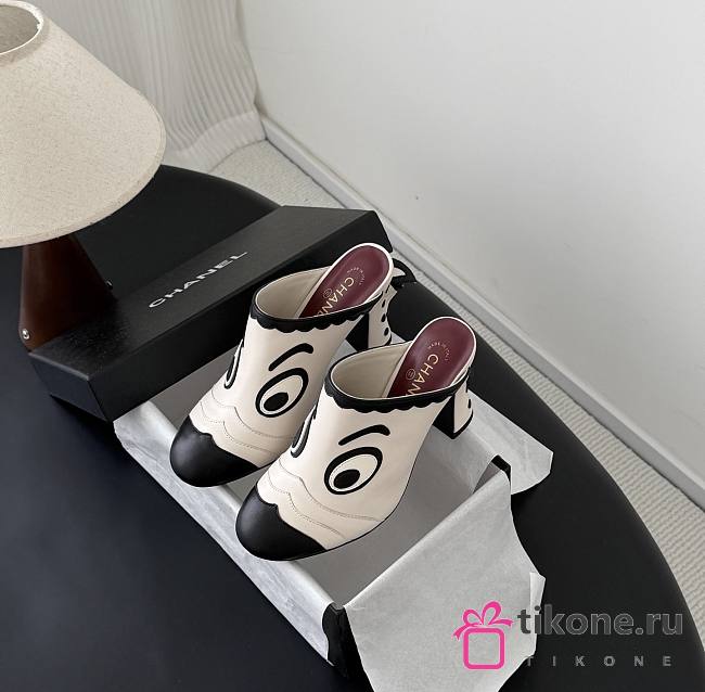 Chanel Mules Lambskin White & Black 95mm G47327 - 1