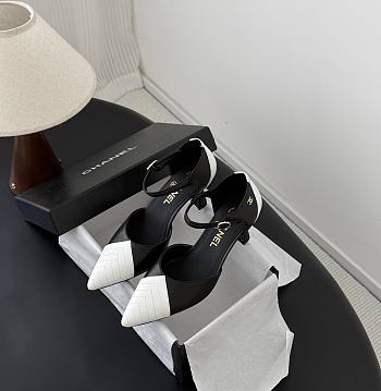 Chanel Mary Janes Lambskin Black & White 75mm