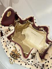 Chanel 25 Mini Handbag Lambskin Light Beige & Black AS5631 - 22x20x12.5cm - 3