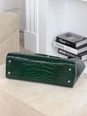 Chanel Small Tote Crocodile Embossed Calfskin & Gold-Tone Metal Dark Green AS6243 - 39x20x13cm - 4