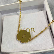 Dior Sparkling Clover Bracelet Gold-Finish Metal and Mother-of-Pearl B3256WOMMP_D301 - 3