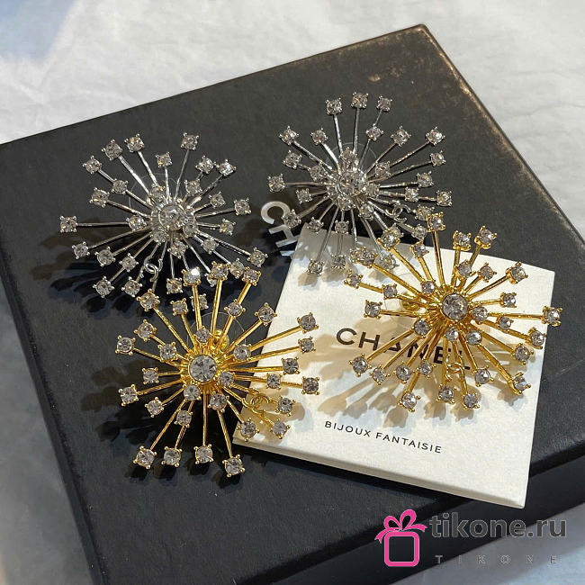 Chanel Stud Earrings Metal & Diamantés Golden/Silvery & Crystal ABH451 - 1
