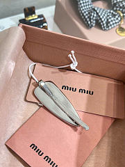 Miumiu Enameled Metal Hair Clip Black  - 3