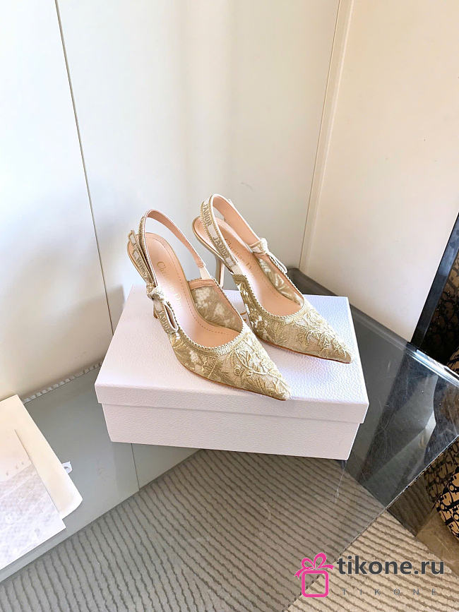 J'Adior Slingback Pump White Cotton Embroidered with Millefiori Motif in Gold-Tone Metallic Thread 10cm - 1