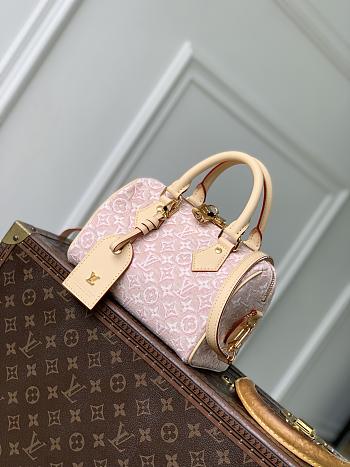 LV Speedy Bandoulière 20 Monogram Emblème Rose Ruban M2A039 - 20.5x13.5x12cm