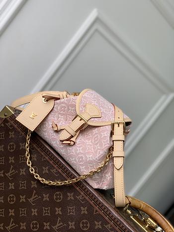 LV Odyssee PM Monogram Emblème Rose Ruban M29974 - 27x17x12cm