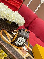 LV Milk Bag Monogram Coated Canvas M29326 - 22x12x10cm - 6