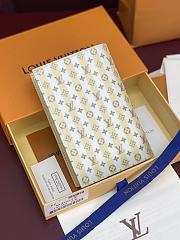 LV Passport Cover Stamp Banana M29034 - 14x2.5x10cm - 6