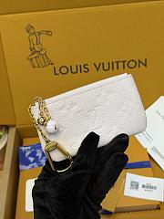 LV Key Pouch Monogram Empreinte Sweet Lavender M28992 - 12x7x1.5cm - 4