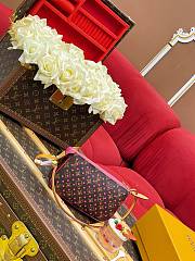 LV Pochette Accessoires Monogram Perfo/Pop Crush Pink M29001 - 23.5x13.5x4cm - 6