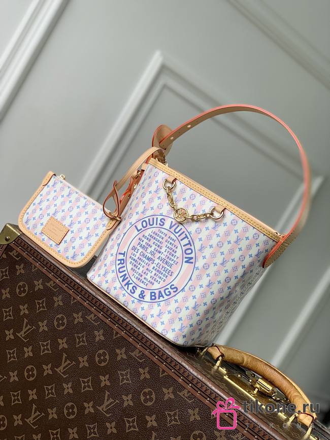 LV All In BB Stamp Blue M29115 - 16x18x12cm - 1