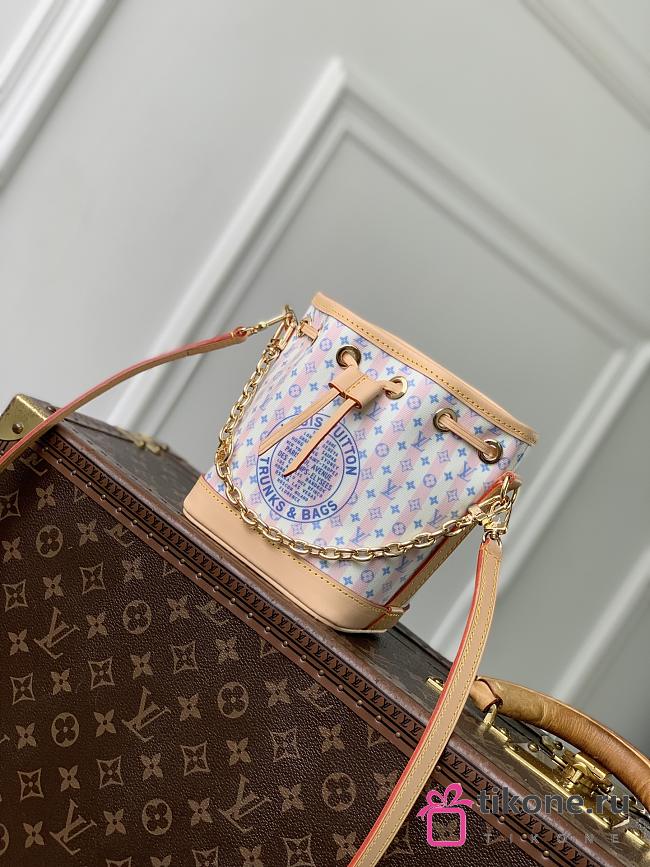 LV Nano Noé Stamp Blue M29029 - 13x16x10cm - 1