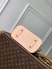 LV Alma BB Stamp Banana M28672 - 23.5x17.5x11.5cm - 4