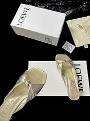 Loewe Pebble Soft Slide in Laminated Lambskin Gold 4.5cm - 5