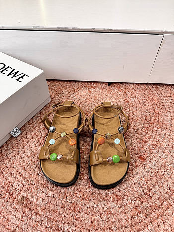 Loewe Pebble Beads Fussbett Sandal in Nappa Lambskin Camel