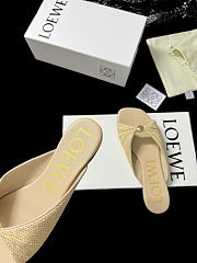 Loewe Pebble Soft Slide in Raffia-effect Fabric Natural  - 6