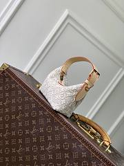 LV Pochette Hills Monogram Emblème Peuplier M29879 - 18.5x11x6.5cm - 2