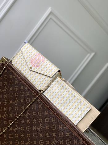LV Pochette Félicie Stamp Banana M29471 - 21x12x3cm