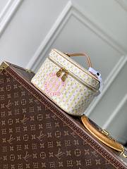 LV Nice Mini Stamp Banana M28702 - 20x13.5x12cm - 4
