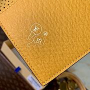 LV Passport Cover Monogram Grid Canvas/Yellow M29285 - 14x2.5x10cm - 6