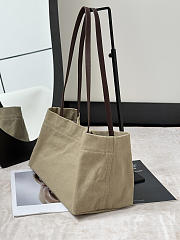 The Row Idaho Shoulder Bag Tan - 34x16x18cm - 6