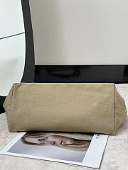 The Row Idaho Shoulder Bag Tan - 34x16x18cm - 4