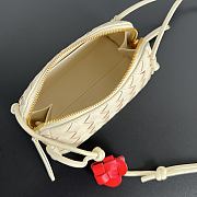 Bottega Veneta Heart/Valentine's Intrecciato Concert Pouch in Sea Salt  - 18.5x11.5x8.5cm - 5