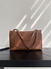 Chanel Maxi Flapbag Grained Calfskin & Silver Metal Brown - 38.5x26x11cm - 2