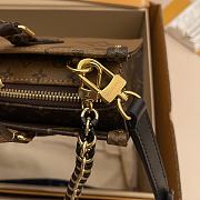 LV OnTheGo East West Chain Monogram Reverse Canvas M14236 - 25x13x10cm - 4