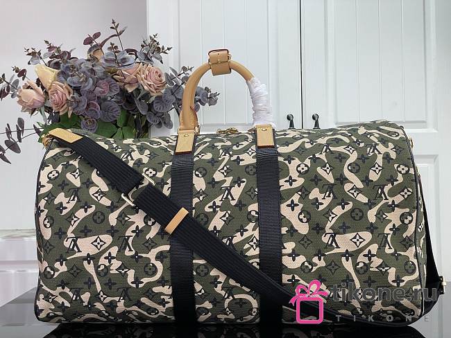 LV Keepall Bandouliere 55 Monogramouflage 2way Duffle Bag M95774 - 55x31x26cm - 1