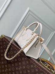LV OnTheGo East West Monogram Empreinte Quartz Couture M29487 - 25x13x10cm - 5