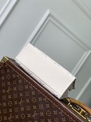 LV OnTheGo East West Monogram Empreinte Quartz Couture M29487 - 25x13x10cm - 2