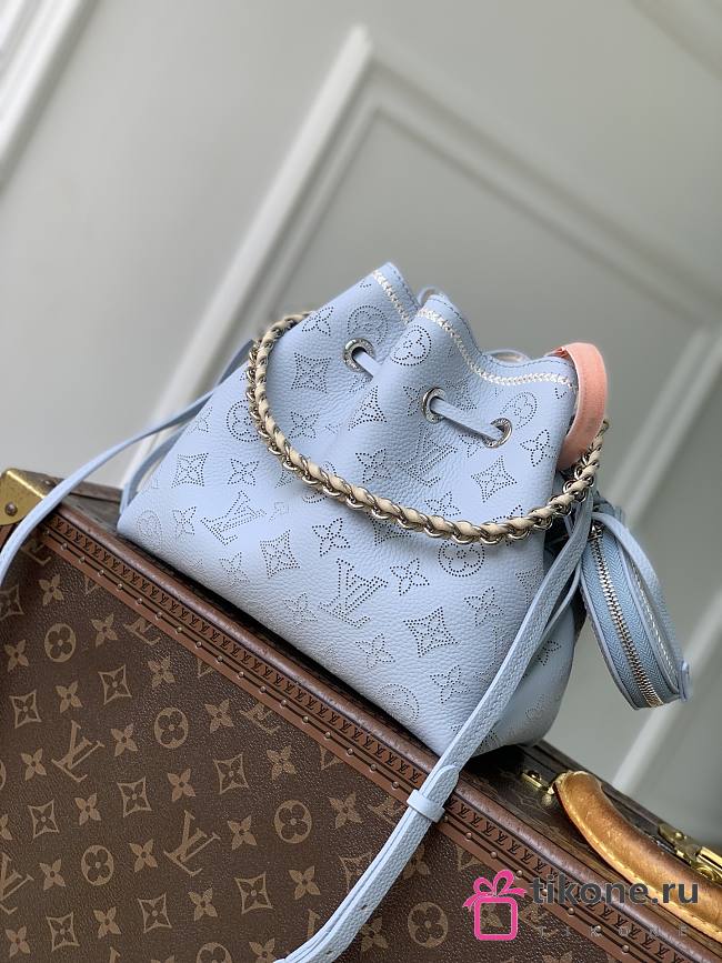 LV Bella Mahina Leather Bleu Olympe M28885 - 19x22x14cm - 1